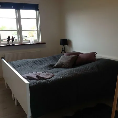 Дом отдыха Ny Istandsat Traehus I Givskud Гиве