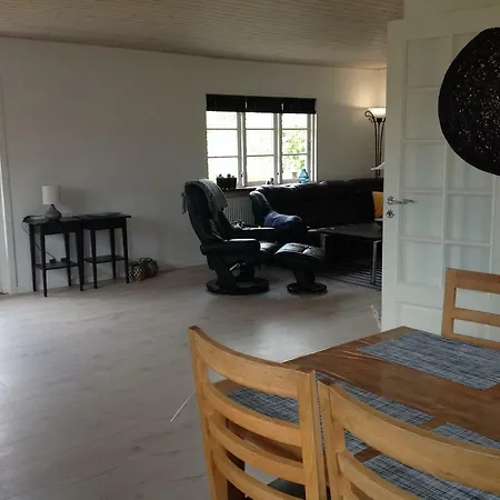 Holiday home Ny Istandsat Traehus I Givskud Give