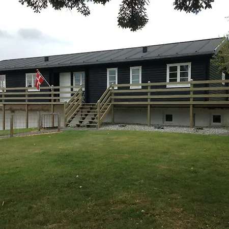 Holiday home Ny Istandsat Traehus I Givskud Give