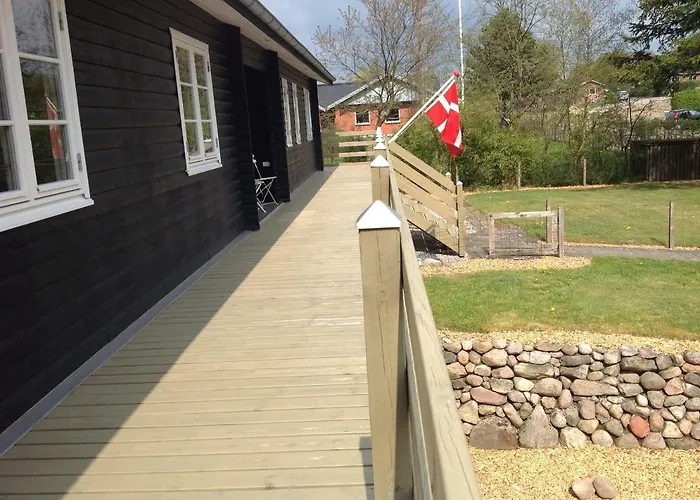 Holiday home Ny Istandsat Traehus I Givskud Give